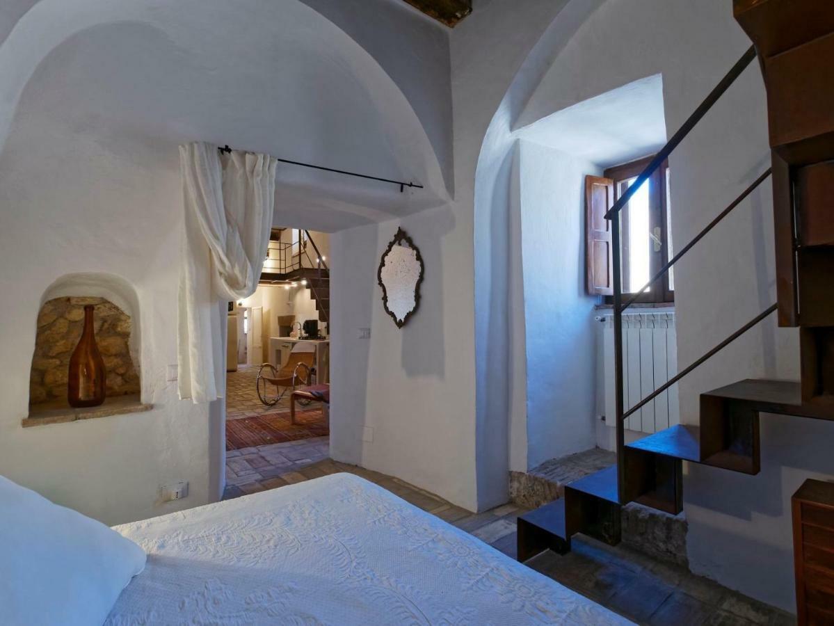 L'Arrocco - La Torre Col Mare Sul Tetto Tarquinia Exterior foto