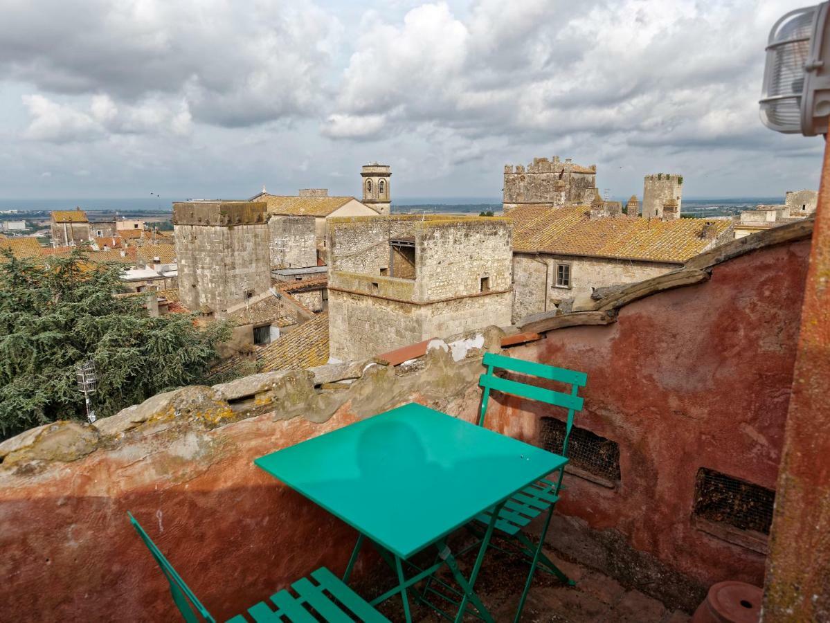 L'Arrocco - La Torre Col Mare Sul Tetto Tarquinia Exterior foto